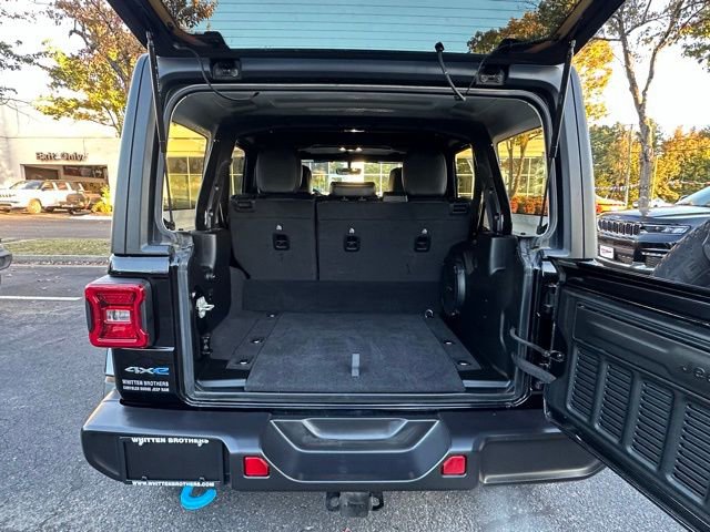 Used 2023 Jeep Wrangler Unlimited Sahara image 14