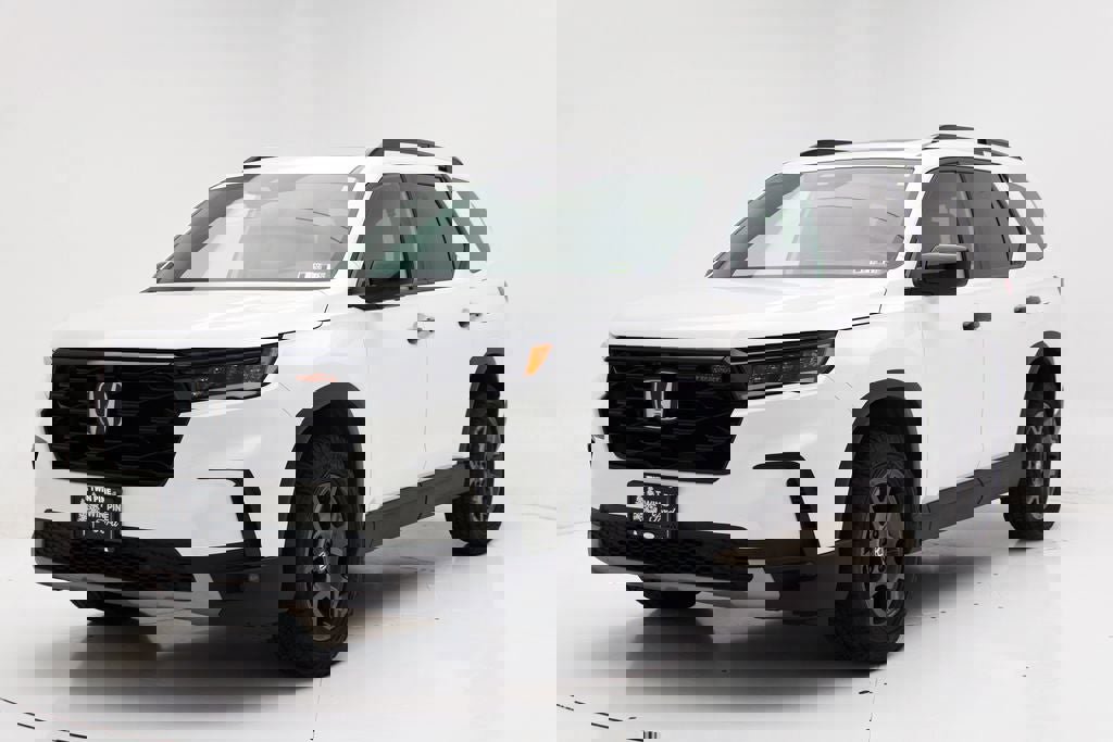 Used 2024 Honda Pilot TrailSport image 6