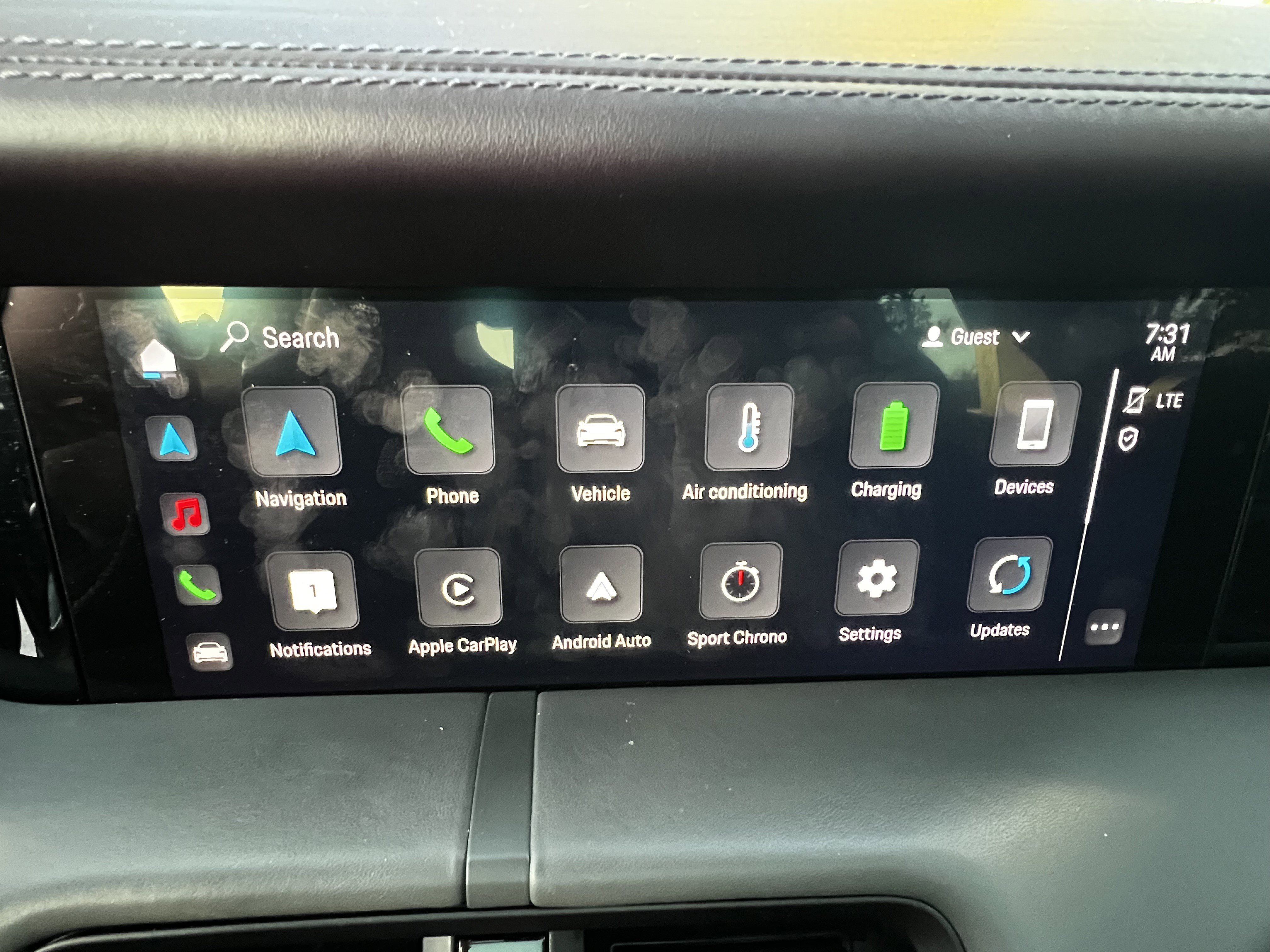 Used 2022 Porsche Taycan 4S image 22