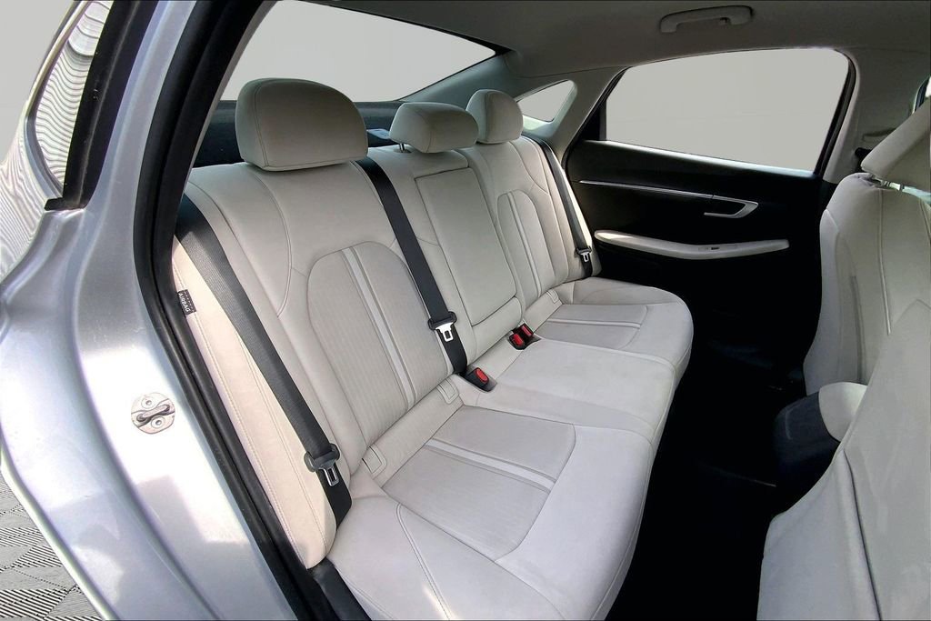 Used 2024 Hyundai Sonata SEL FWD image 16