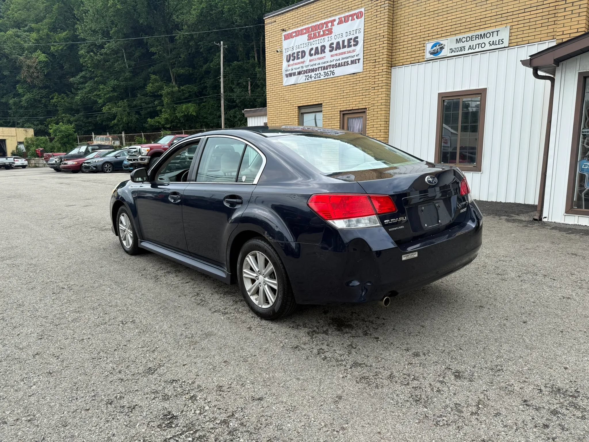 Used 2012 Subaru Legacy 2.5i w/ Alloy Wheel Pkg AWD/4WD image 7