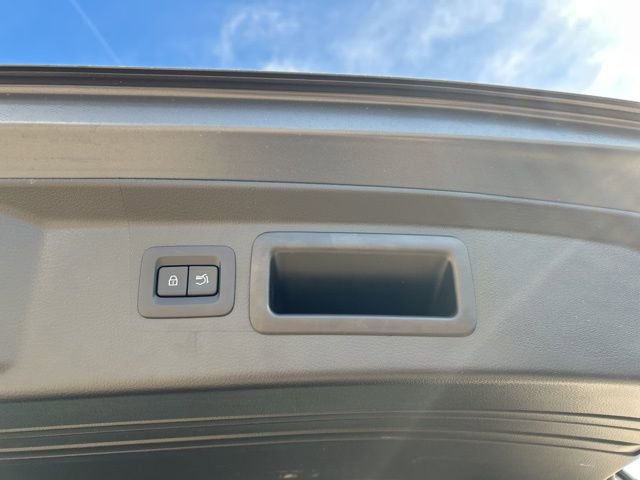 Used 2025 MAZDA CX-50 AWD 2.5 Turbo w/ Cargo Package image 13