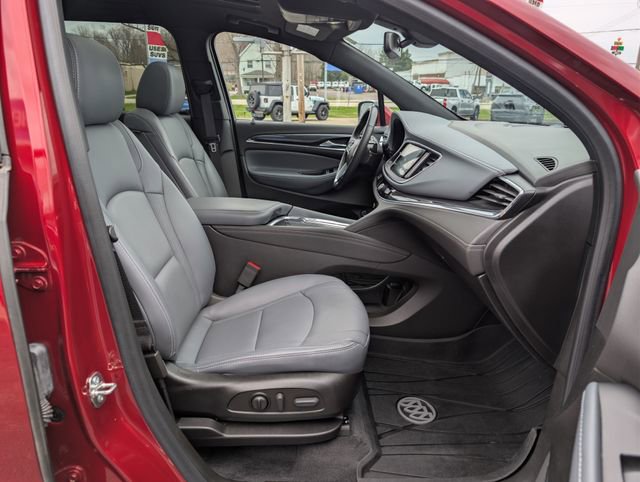 Used 2023 Buick Enclave Essence w/ Experience Buick Package image 12