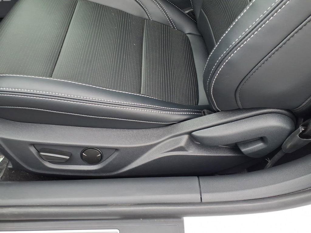 New 2025 Ford Mustang Premium image 18