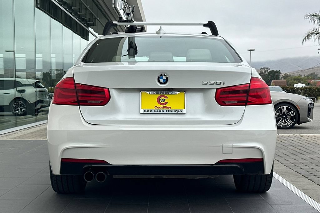 Used 2018 BMW 330i Sedan RWD image 4