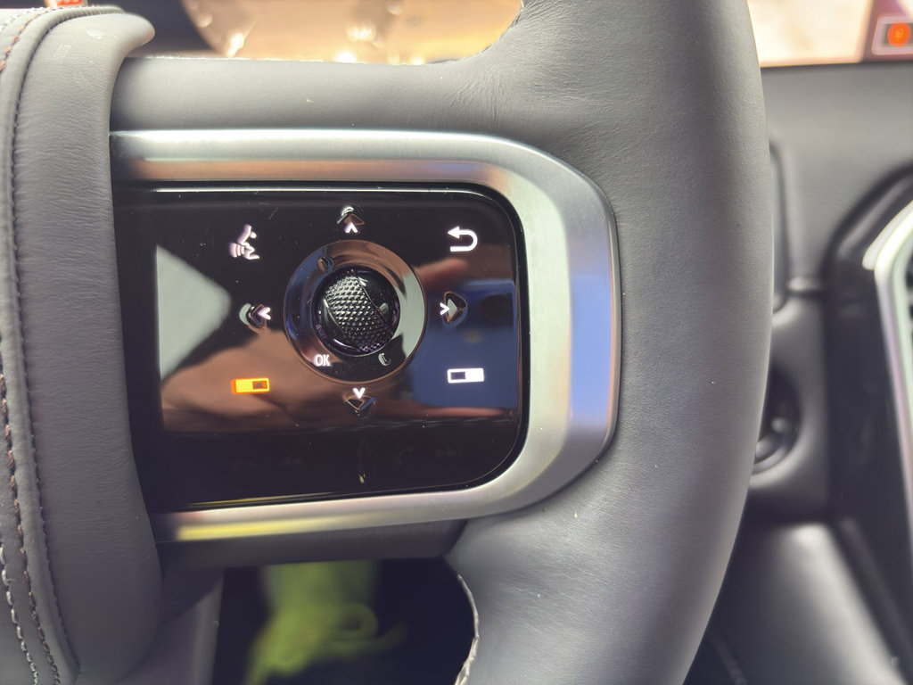 Used 2025 Nissan Armada Platinum Reserve image 26