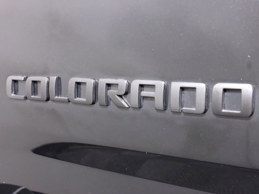 Used 2020 Chevrolet Colorado ZR2 image 36