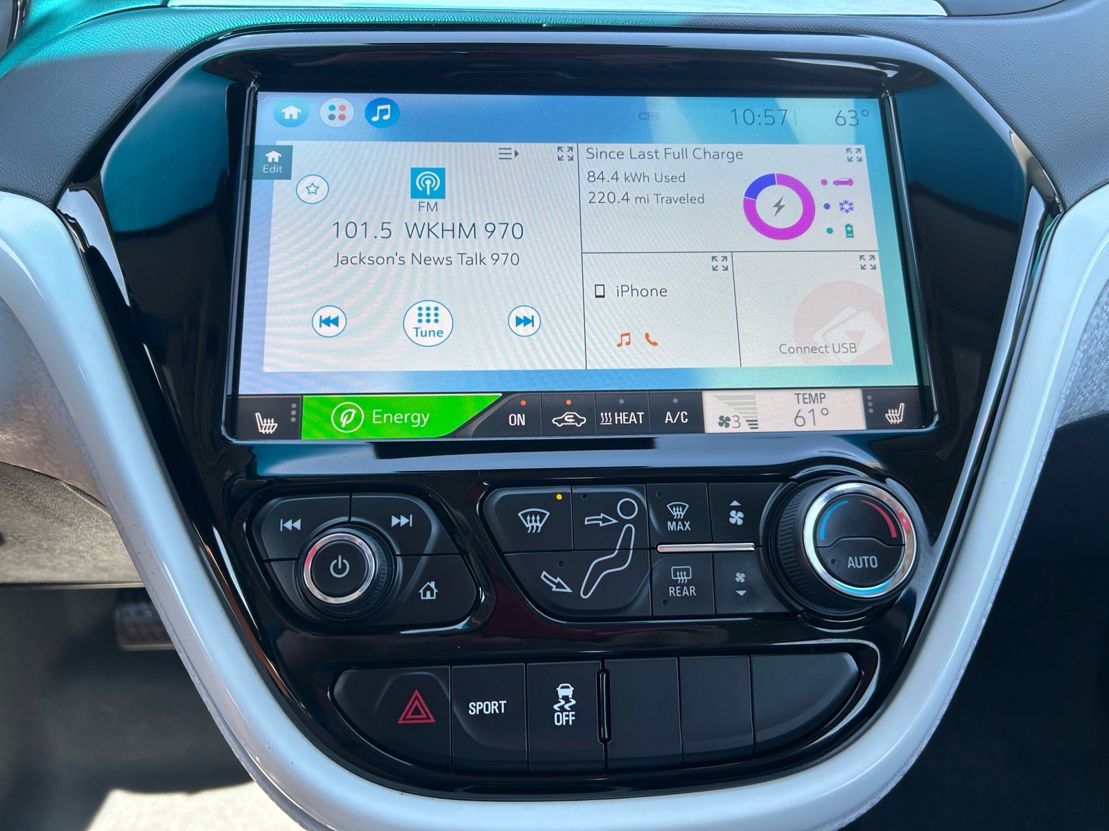Used 2020 Chevrolet Bolt LT FWD image 22