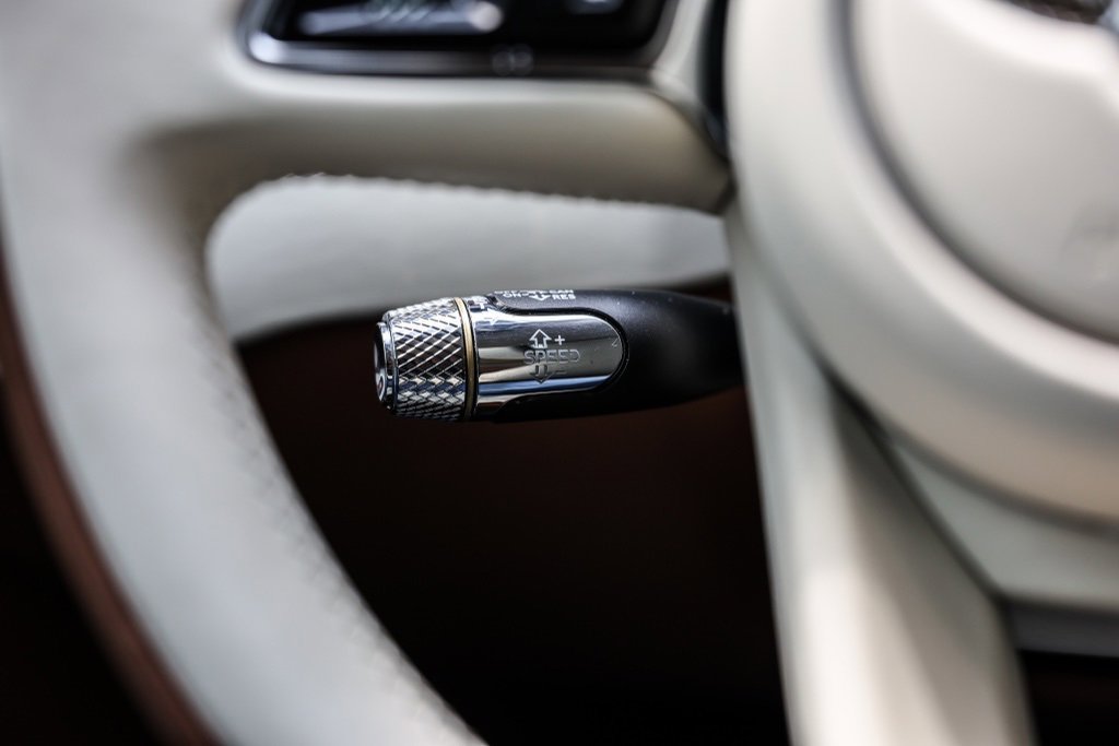 Used 2024 Bentley Continental GT image 30