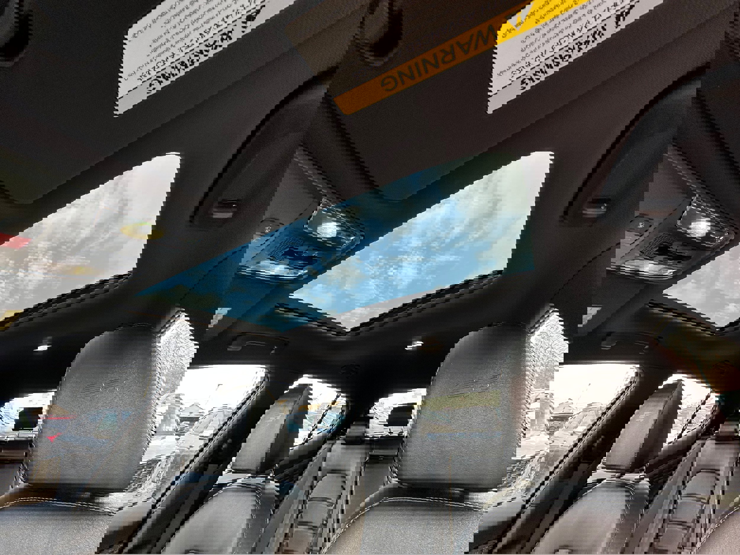 Used 2023 Kia Stinger GT2 image 43