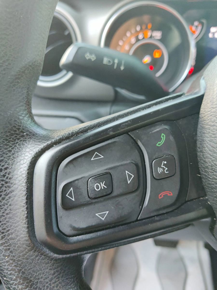 Used 2018 Jeep Wrangler Unlimited Sport image 31