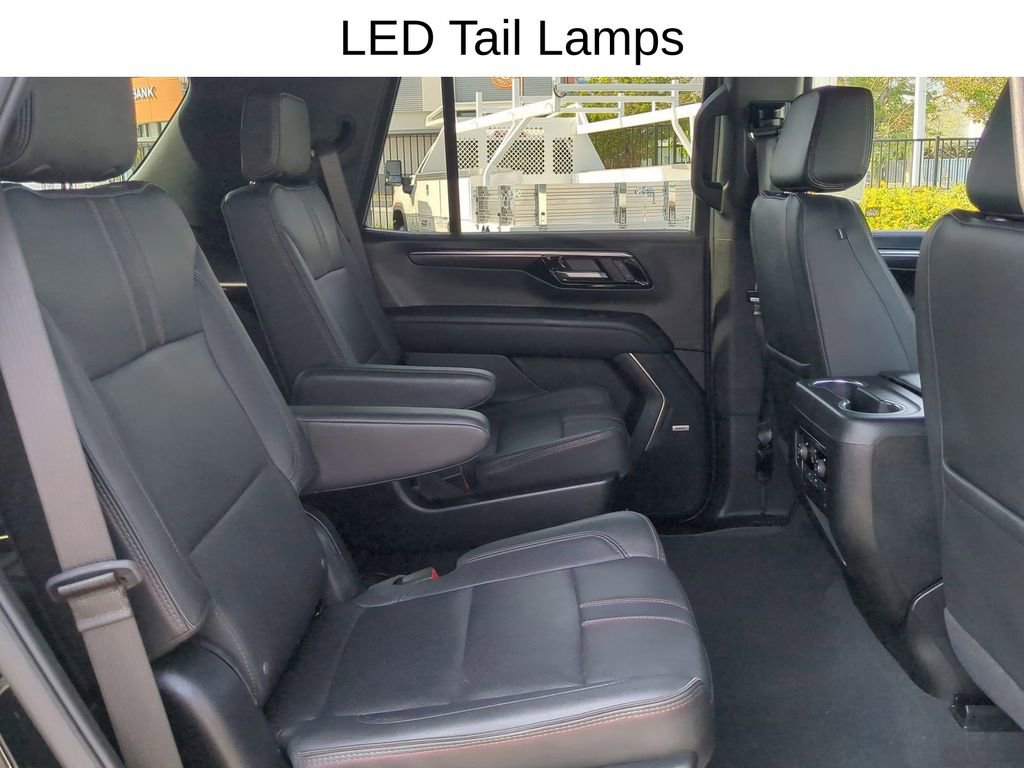 Used 2025 Chevrolet Tahoe RST w/ RST Performance Edition AWD/4WD image 36