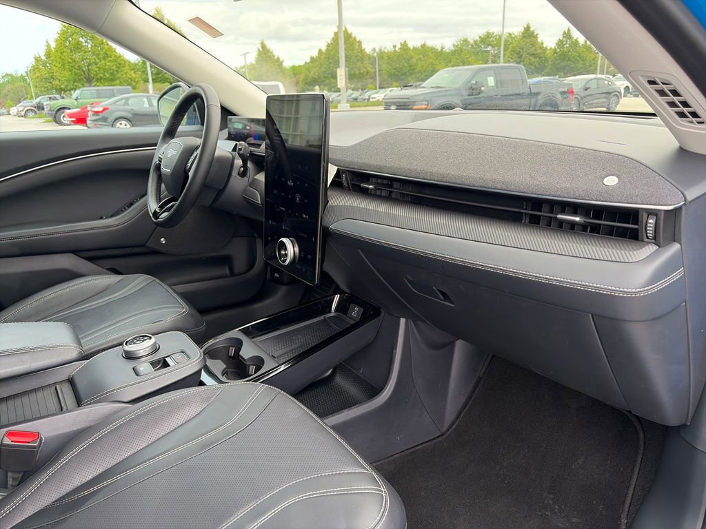 Used 2024 Ford Mustang Mach-E Premium AWD/4WD image 12