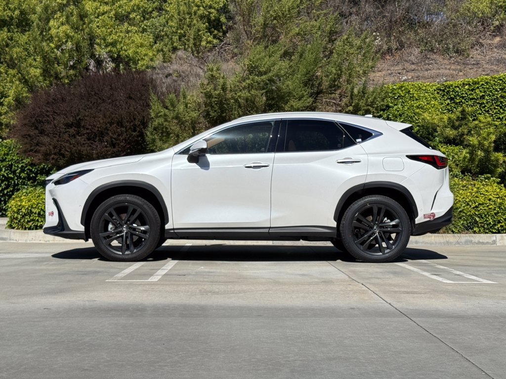Certified 2025 Lexus NX 450h+ AWD w/ Towing Package (2000 Lbs) image 6