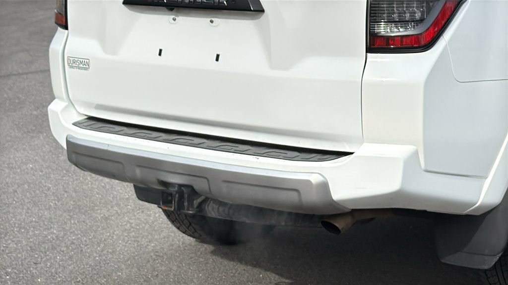 Used 2024 Toyota 4Runner TRD Off-Road Premium image 6