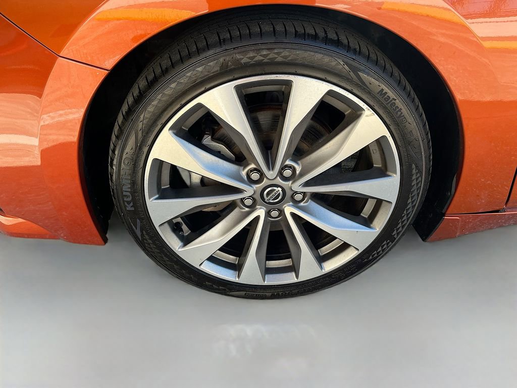 Used 2021 Nissan Maxima Platinum w/ Sport Mat Group image 34
