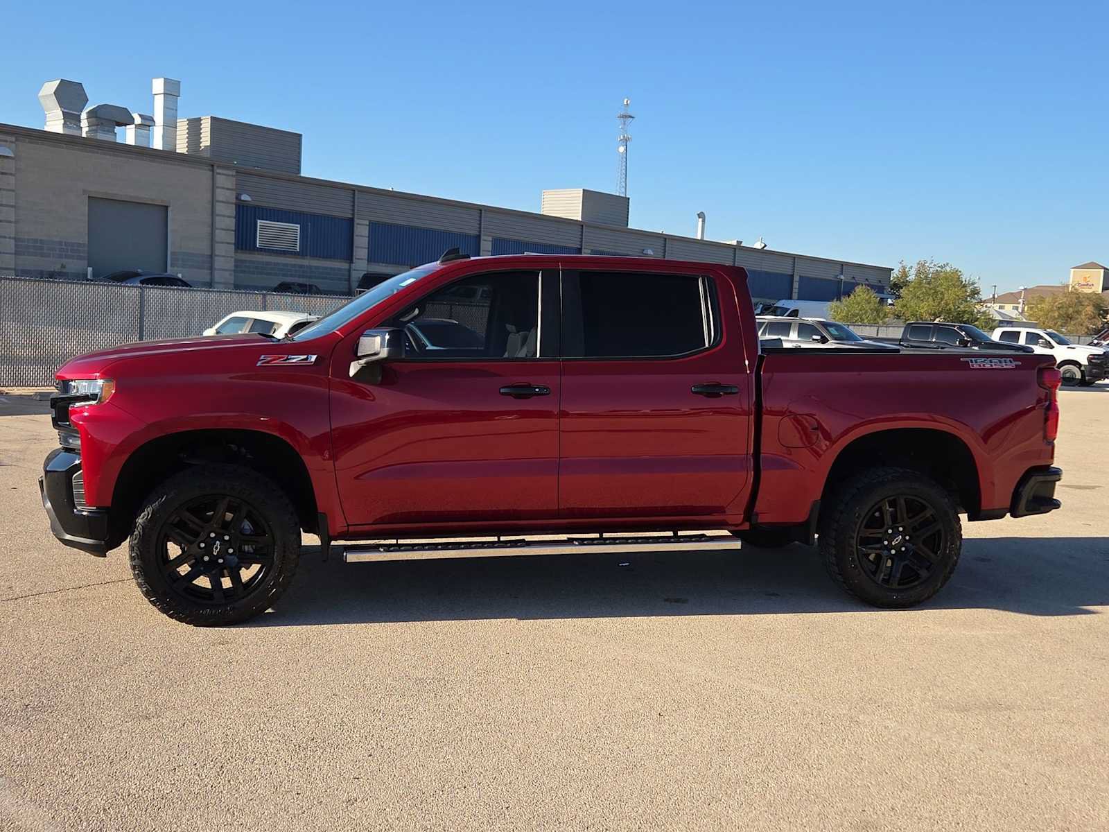 Used 2021 Chevrolet Silverado 1500 LT Trail Boss w/ Bed Protection Package AWD/4WD image 5