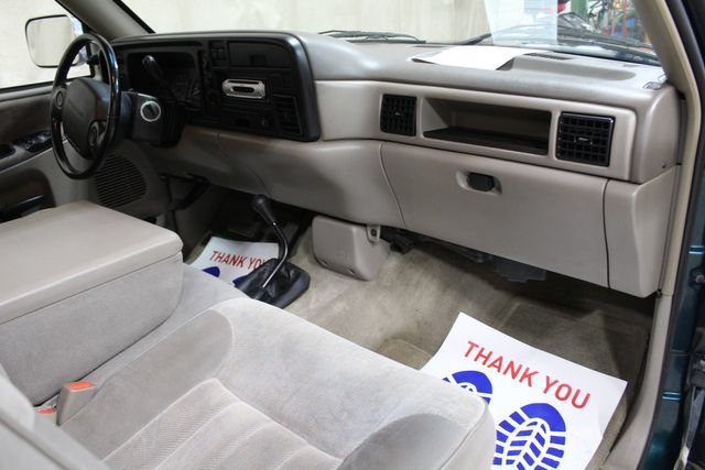 Used 1996 Dodge Ram 2500 Truck 4x4 Club Cab image 14