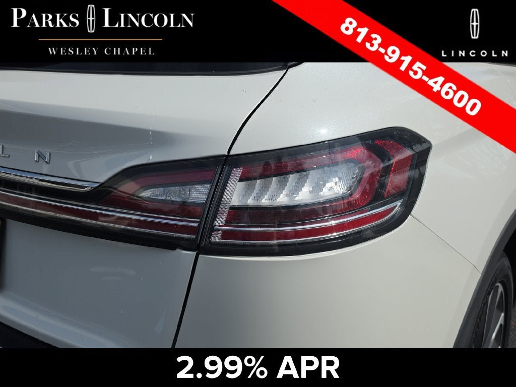 Certified 2023 Lincoln Nautilus Reserve w/ Luxury Package AWD/4WD image 7