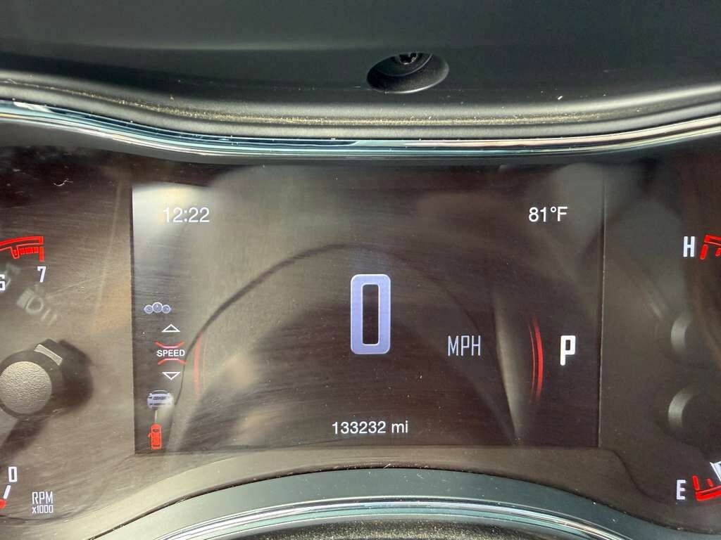 Used 2017 Dodge Durango SXT w/ 3rd Row Seating Group RWD image 15