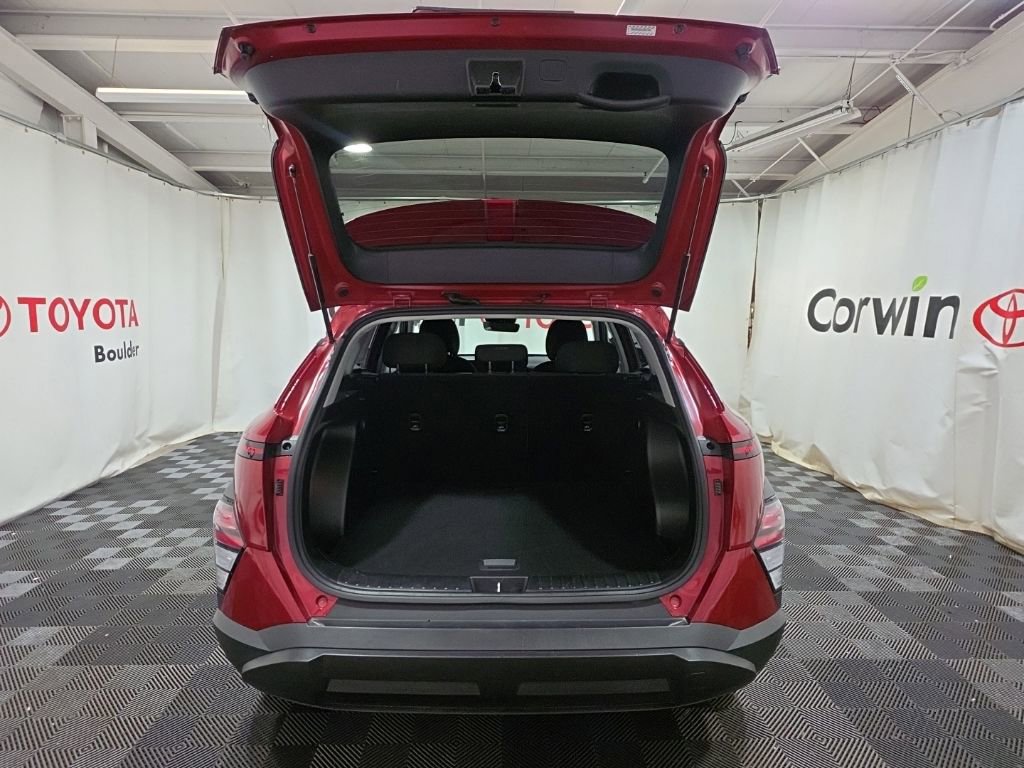Used 2024 Hyundai Kona SEL FWD image 18