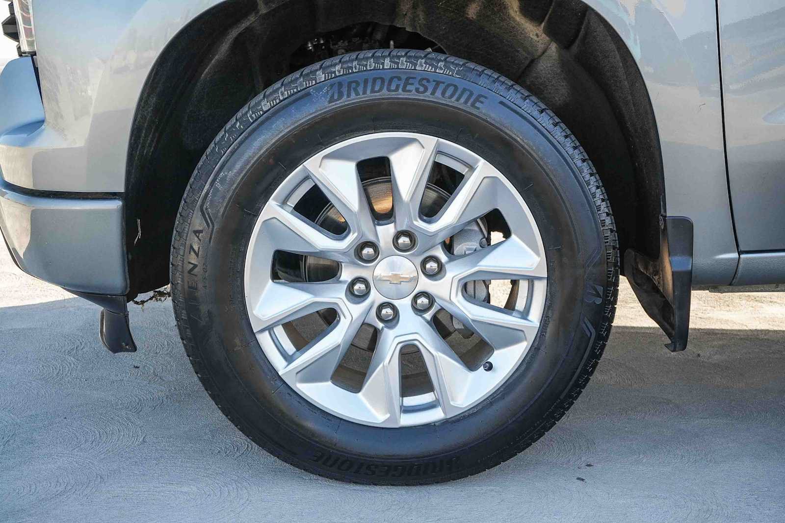 Used 2024 Chevrolet Silverado 1500 Custom RWD image 11