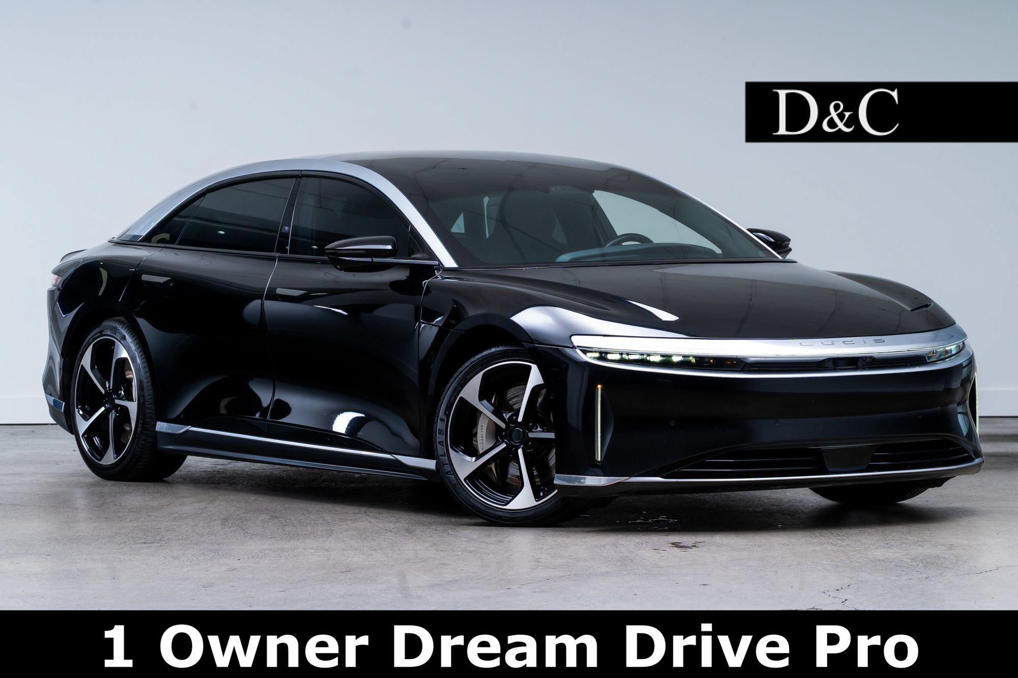 Used 2023 Lucid Air Touring AWD/4WD image 1