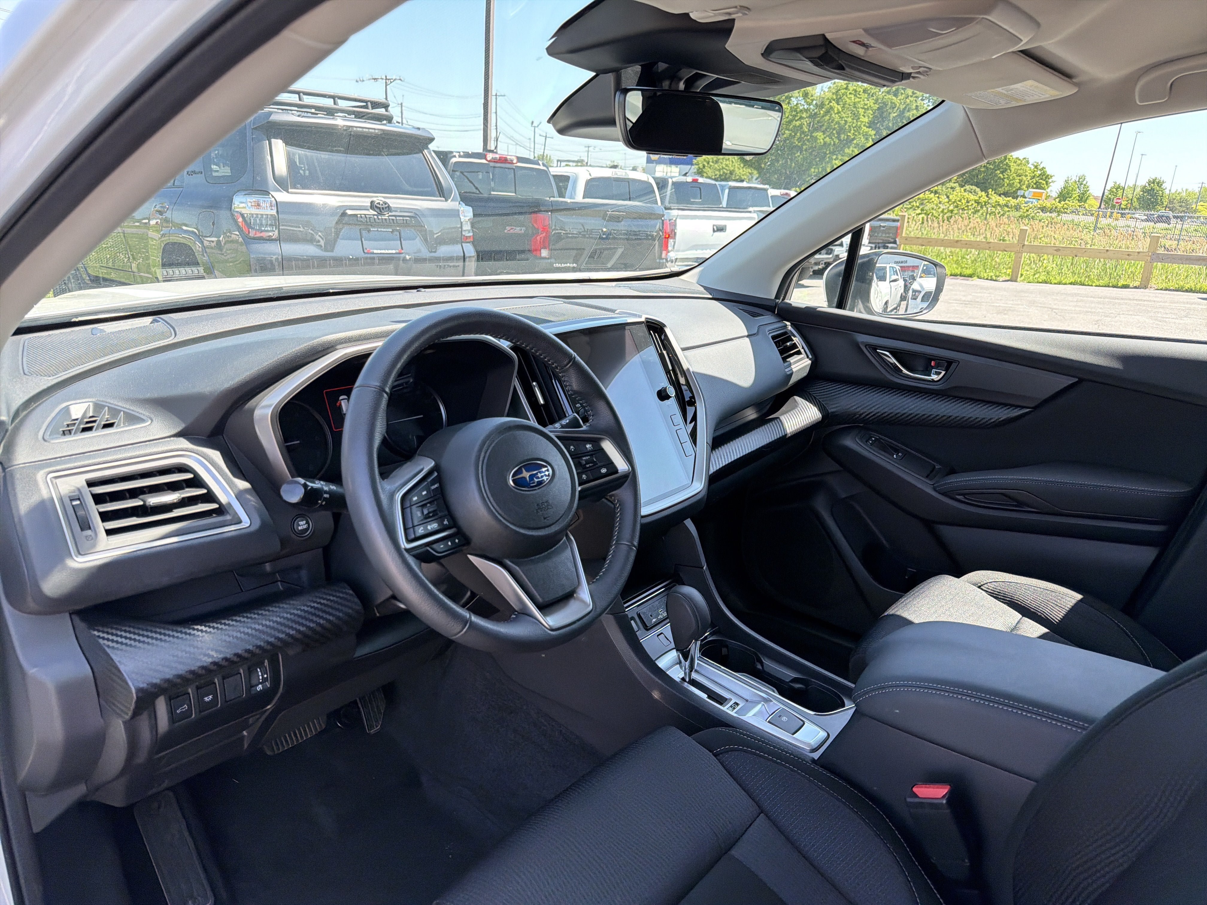 Used 2024 Subaru Ascent Premium w/ Convenience Package AWD/4WD image 8