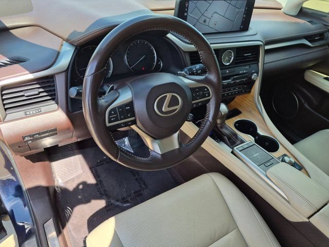 Used 2020 Lexus RX 350L Premium w/ Premium Package AWD/4WD image 11