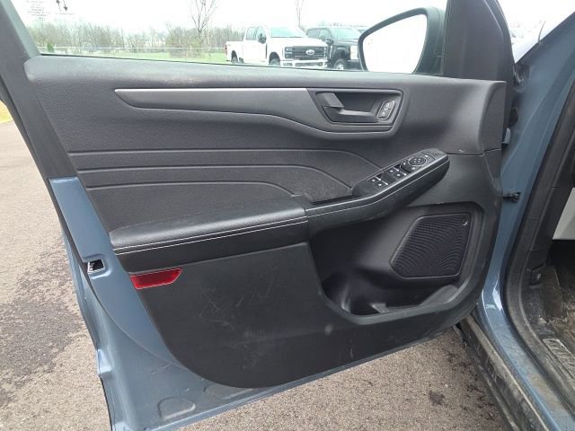 Used 2023 Ford Escape Active w/ Cold Weather Package FWD image 26