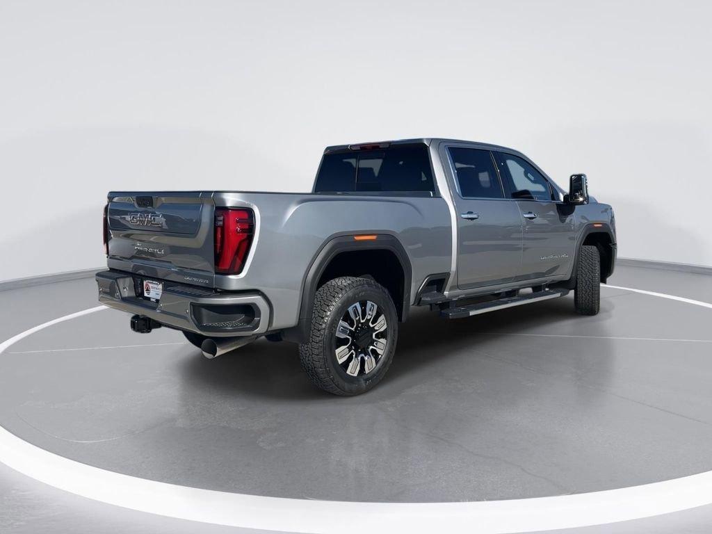 New 2026 GMC Sierra 3500 Denali AWD/4WD image 3