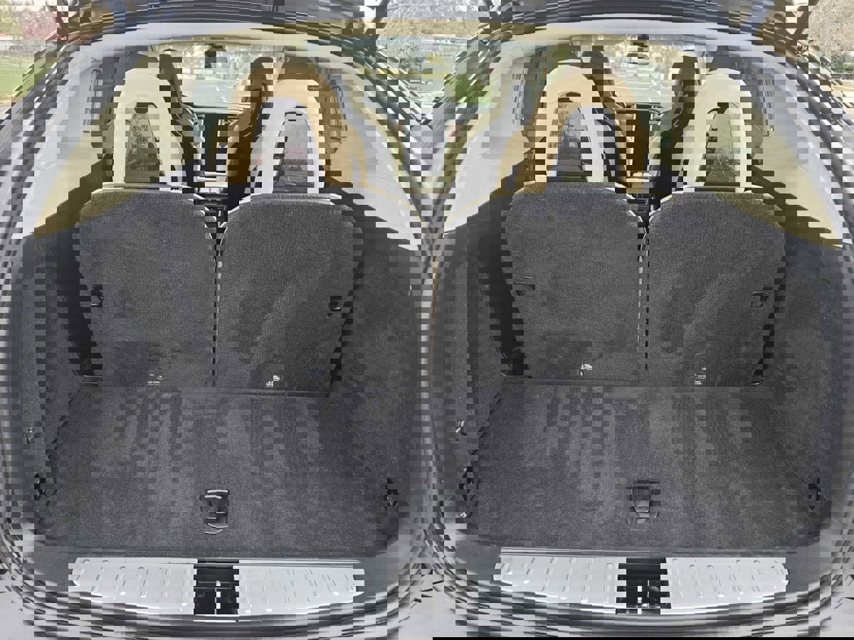 Used 2016 Tesla Model X 90D image 11