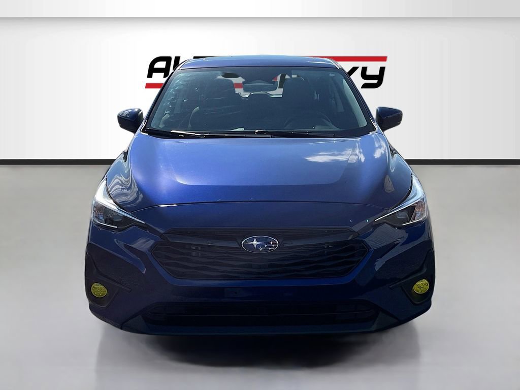 Used 2024 Subaru Impreza 2.0i Sport image 2
