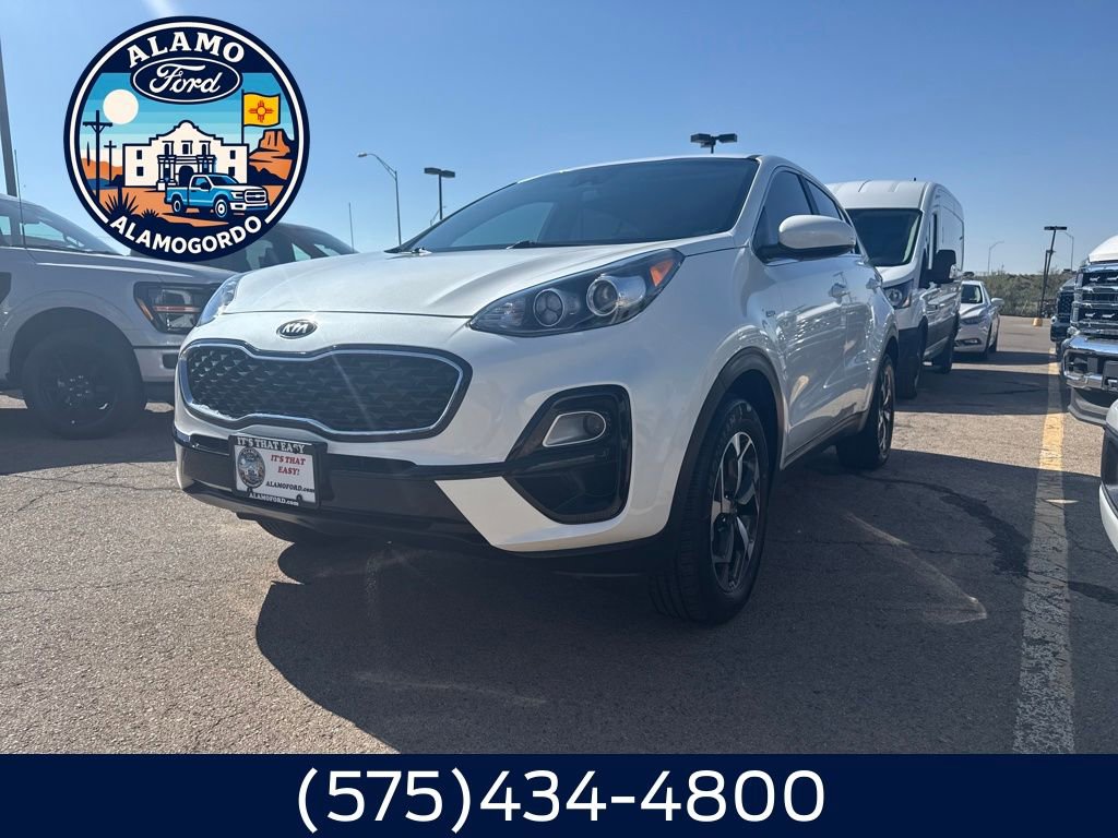 Used 2022 Kia Sportage LX image 1