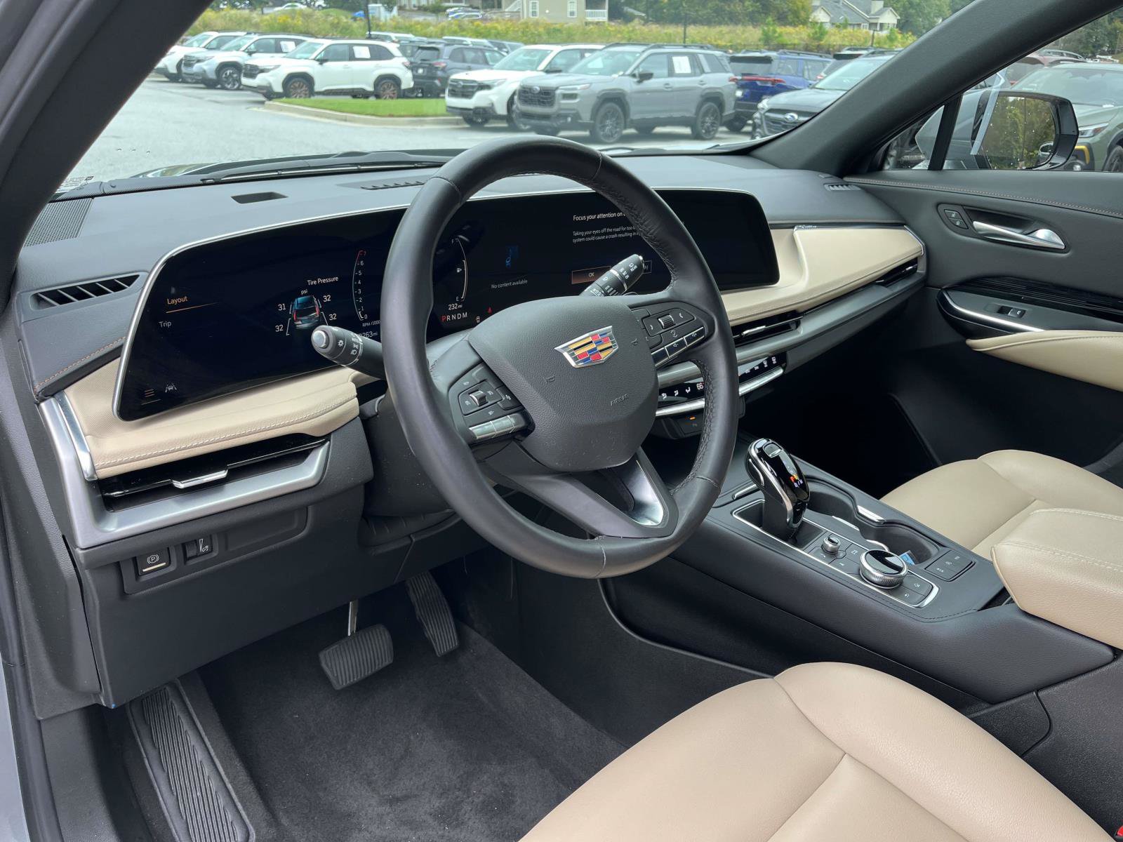 Used 2024 Cadillac XT4 Luxury w/ Trailering Package FWD image 14