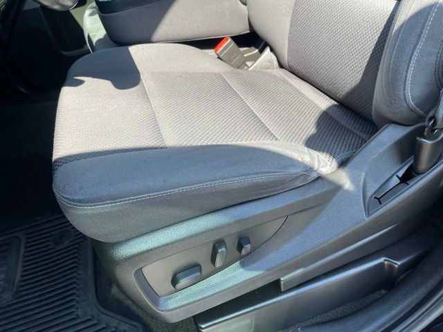 Used 2018 Chevrolet Silverado 1500 LT w/ Midnight Edition AWD/4WD image 18