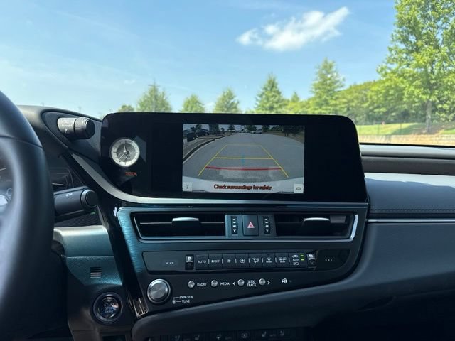 Used 2025 Lexus ES 350 w/ Premium Package FWD image 22