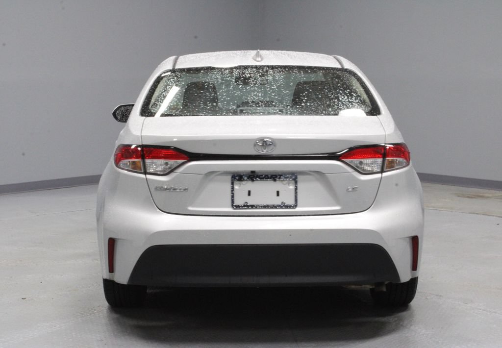 Used 2024 Toyota Corolla LE FWD image 10