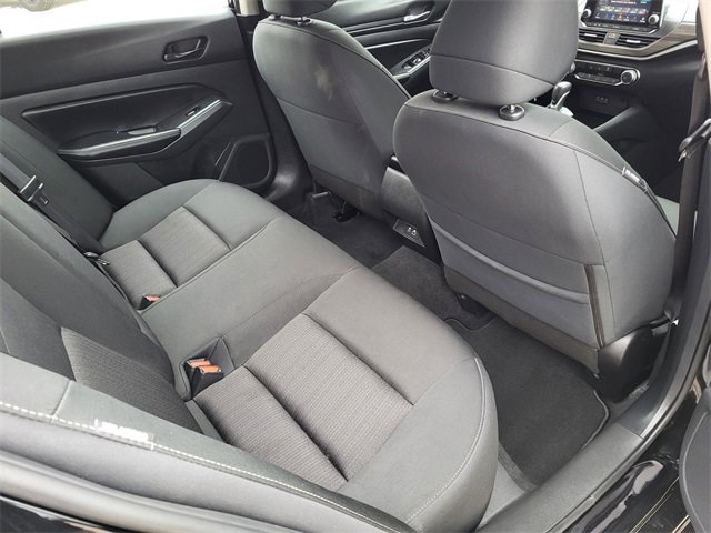 Used 2024 Nissan Altima 2.5 SV image 23