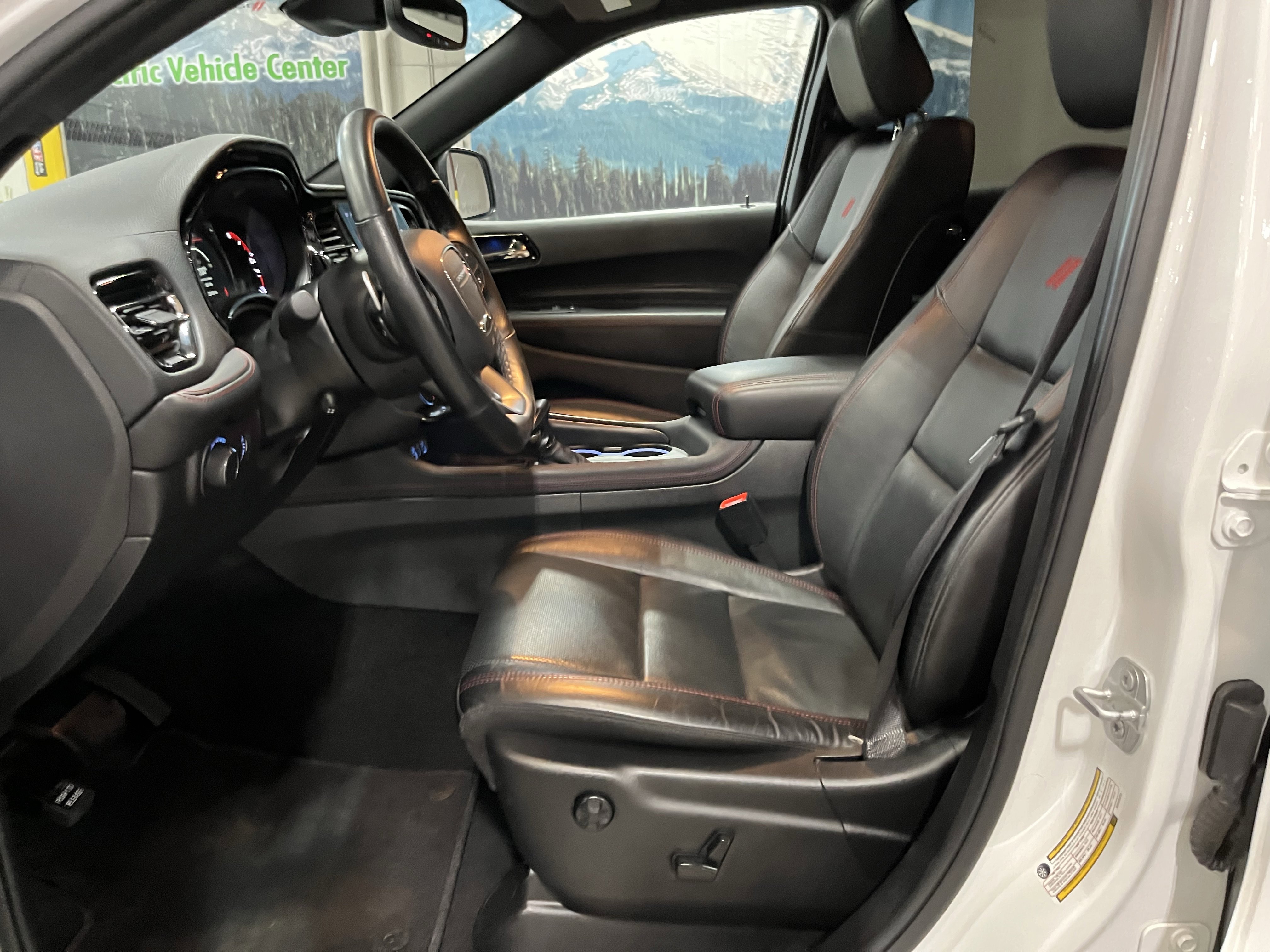 Certified 2025 Dodge Durango R/T image 10