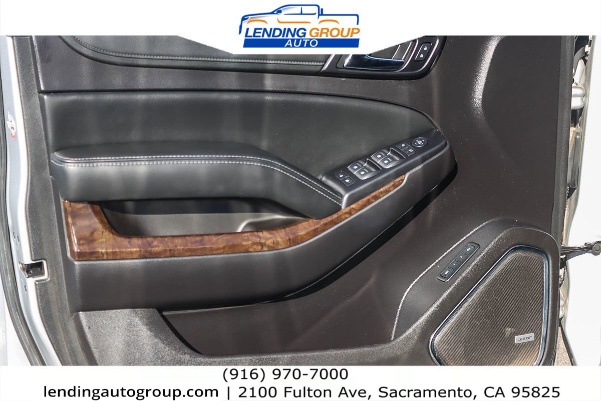 Used 2016 Chevrolet Suburban LT image 20