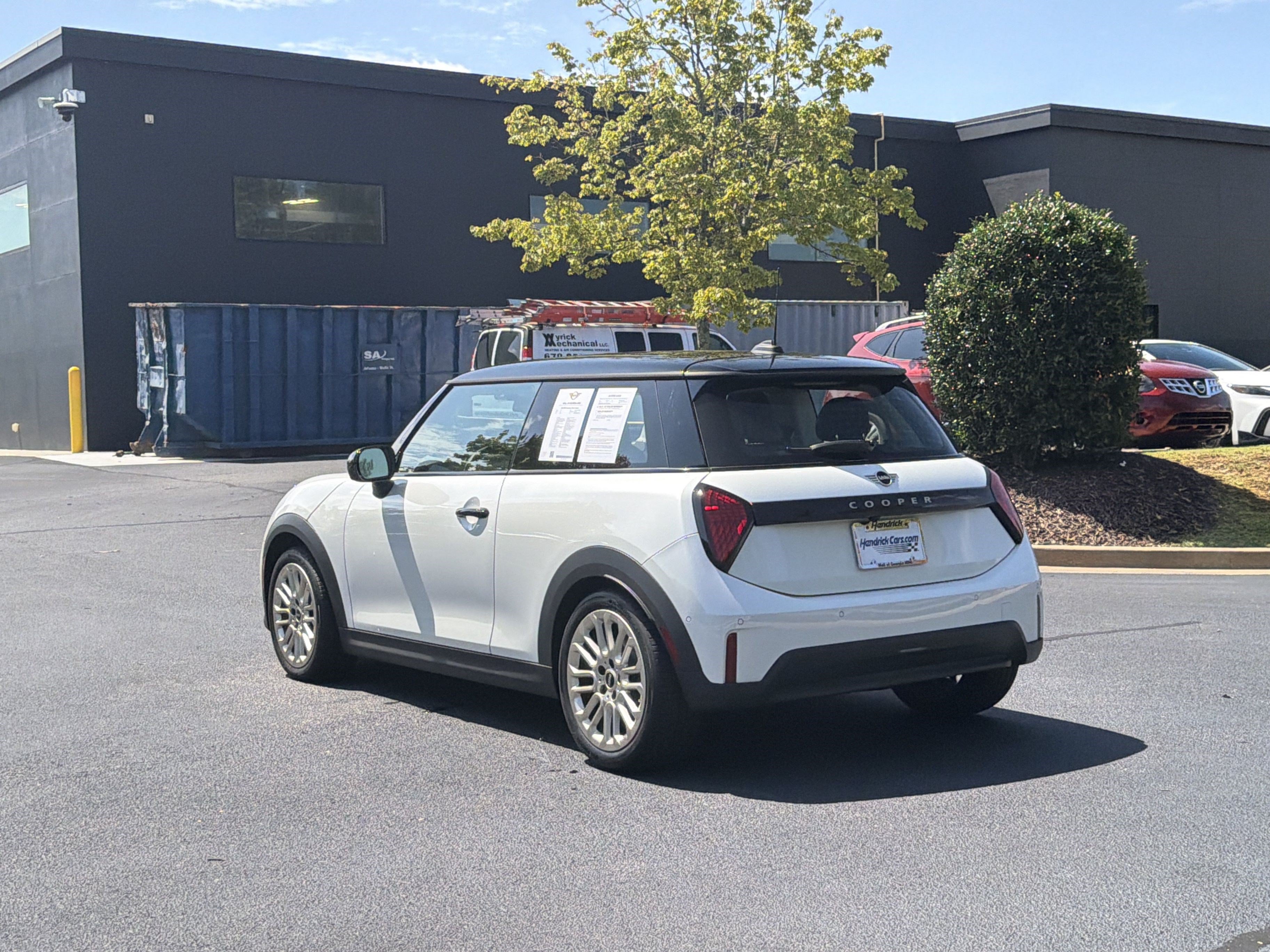 Certified 2026 MINI Cooper 2-Door Hardtop FWD image 15