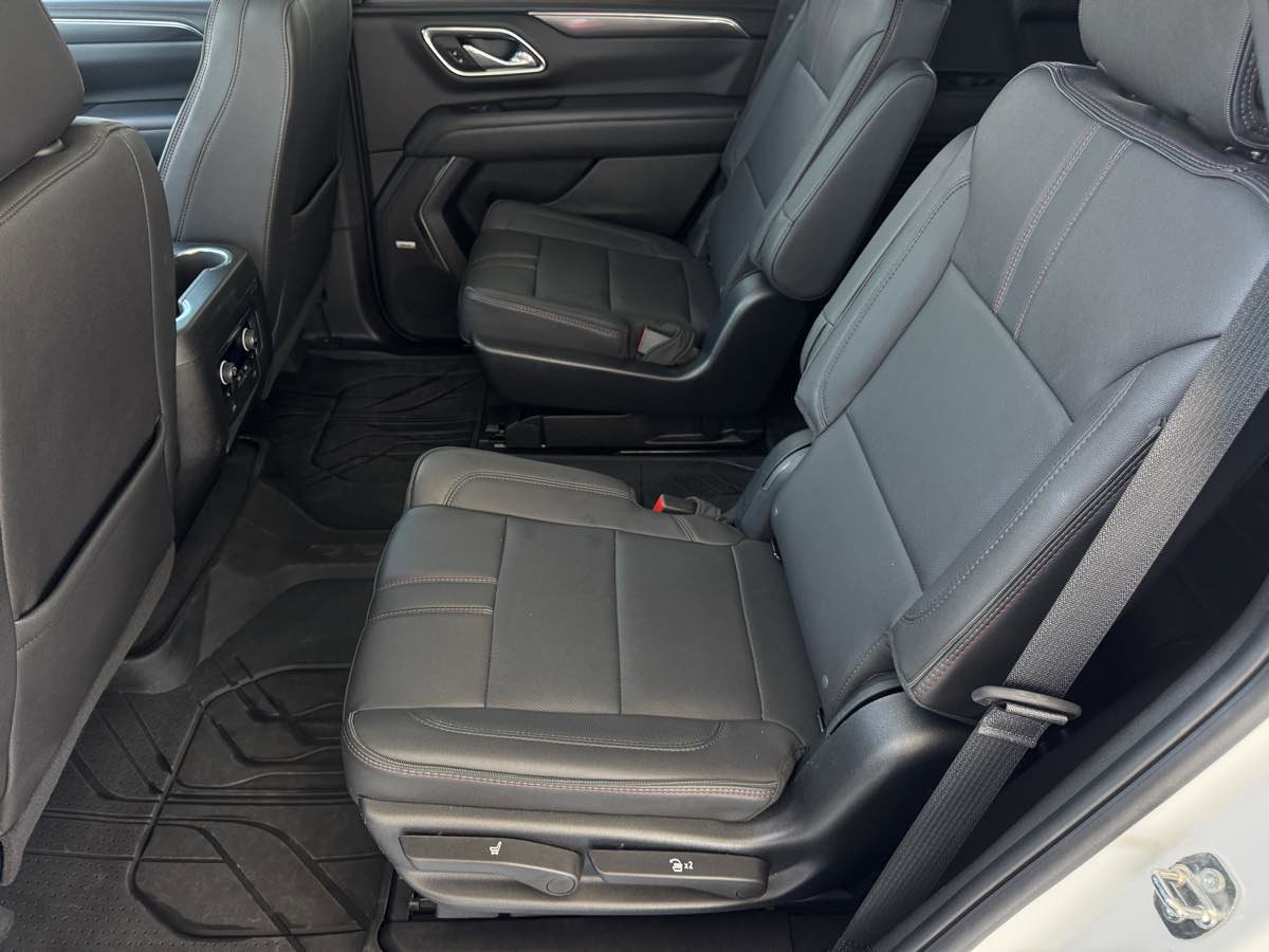 Used 2023 Chevrolet Tahoe RST w/ Luxury Package AWD/4WD image 18