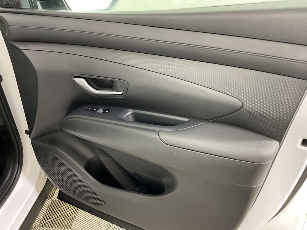 Used 2025 Hyundai Santa Cruz SEL image 23