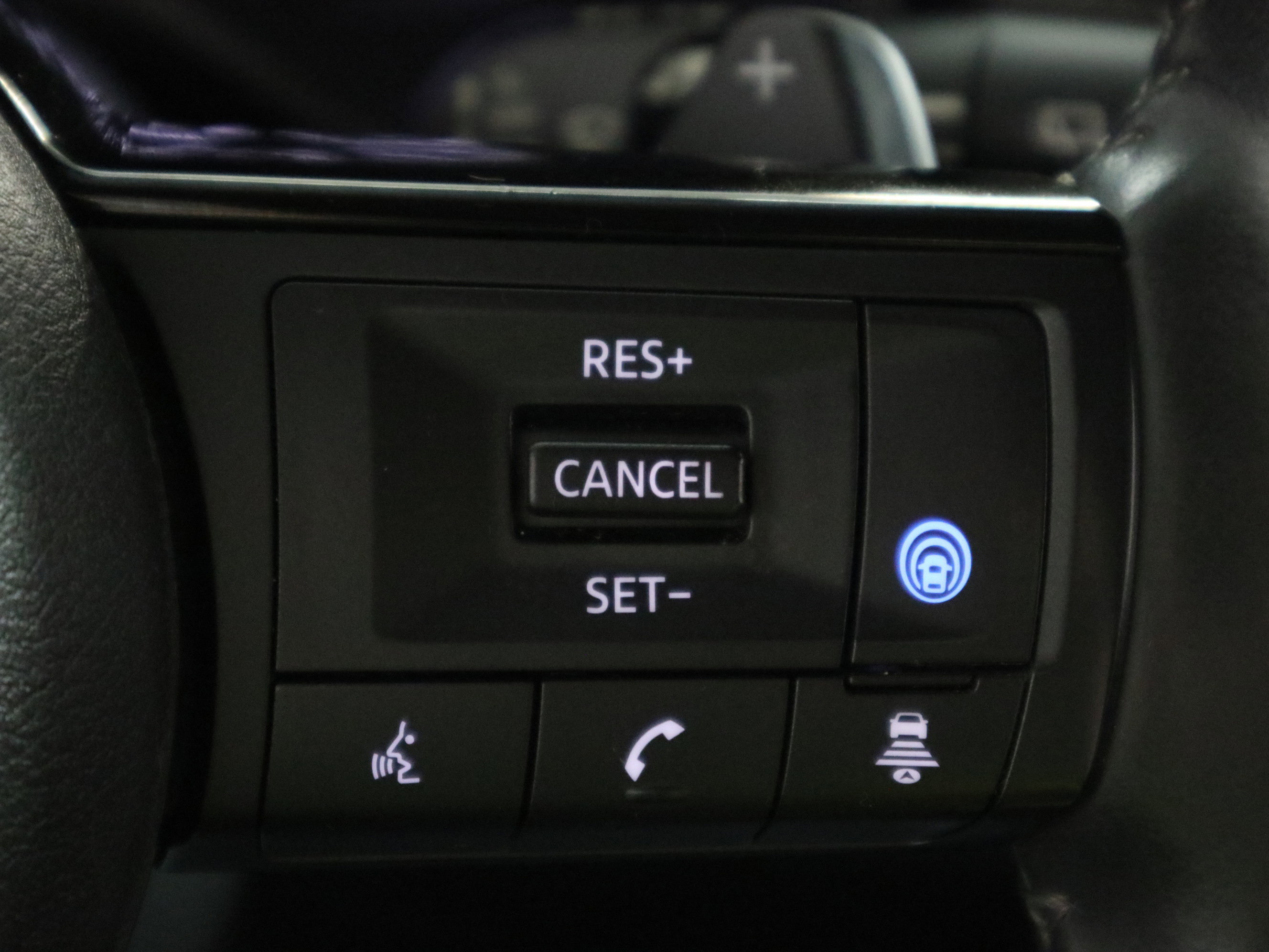 Used 2021 Nissan Rogue SL AWD/4WD image 29