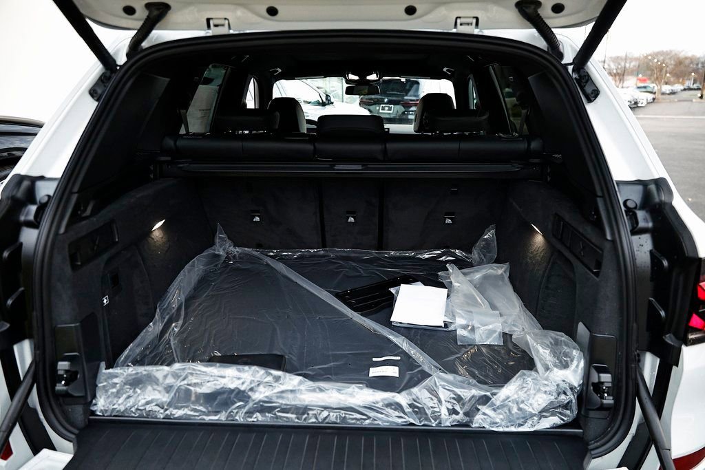 New 2026 BMW X5 xDrive40i w/ M Sport Package image 30