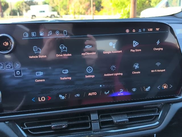 New 2026 Chevrolet Equinox EV RS FWD image 23