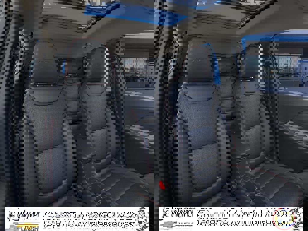 New 2027 Chevrolet Bolt RS w/ Technology Package FWD image 17