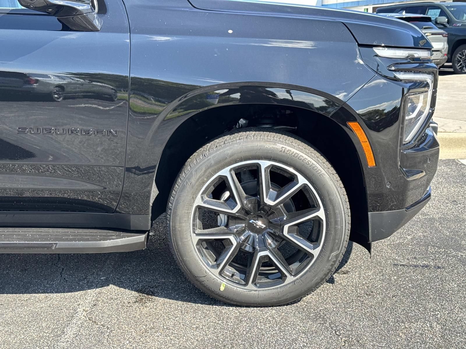 New 2026 Chevrolet Suburban RST w/ Advanced Technology Package AWD/4WD image 8