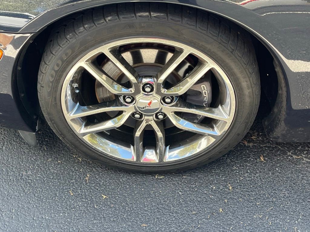 Used 2013 Chevrolet Corvette Convertible w/ 3LT Preferred Equipment Group image 10